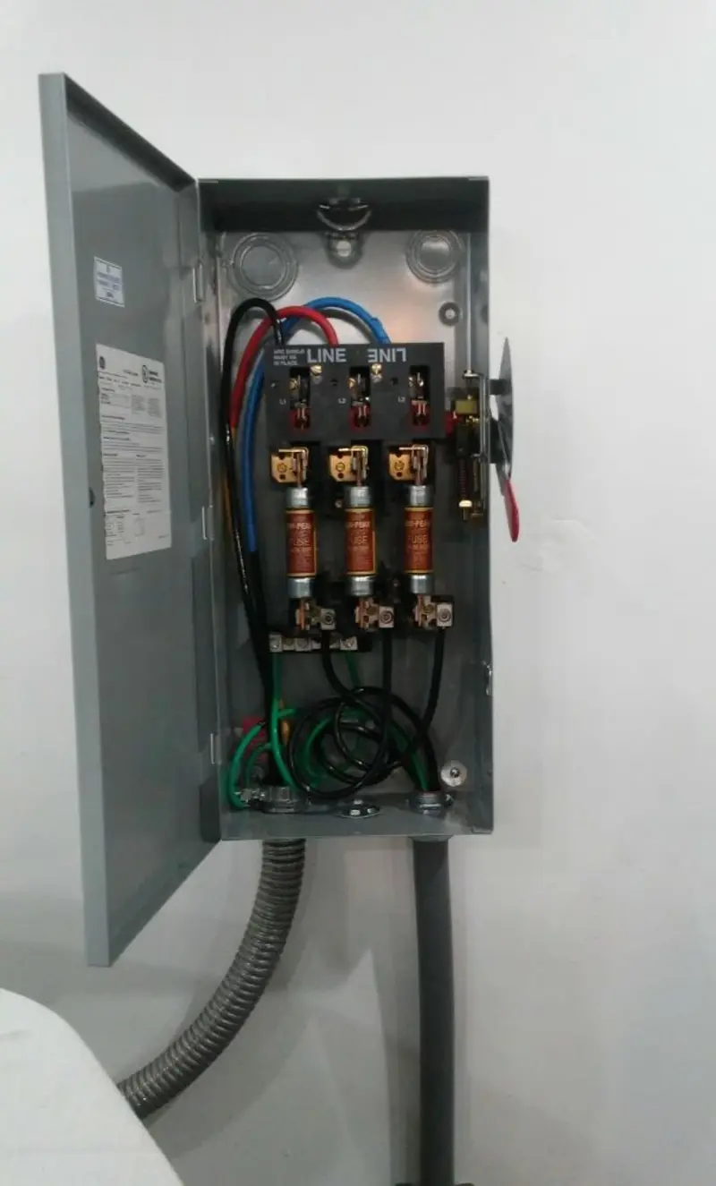 Three-phase disconnect switch installed for Electrical Wiring & Rewiring in Wintersville